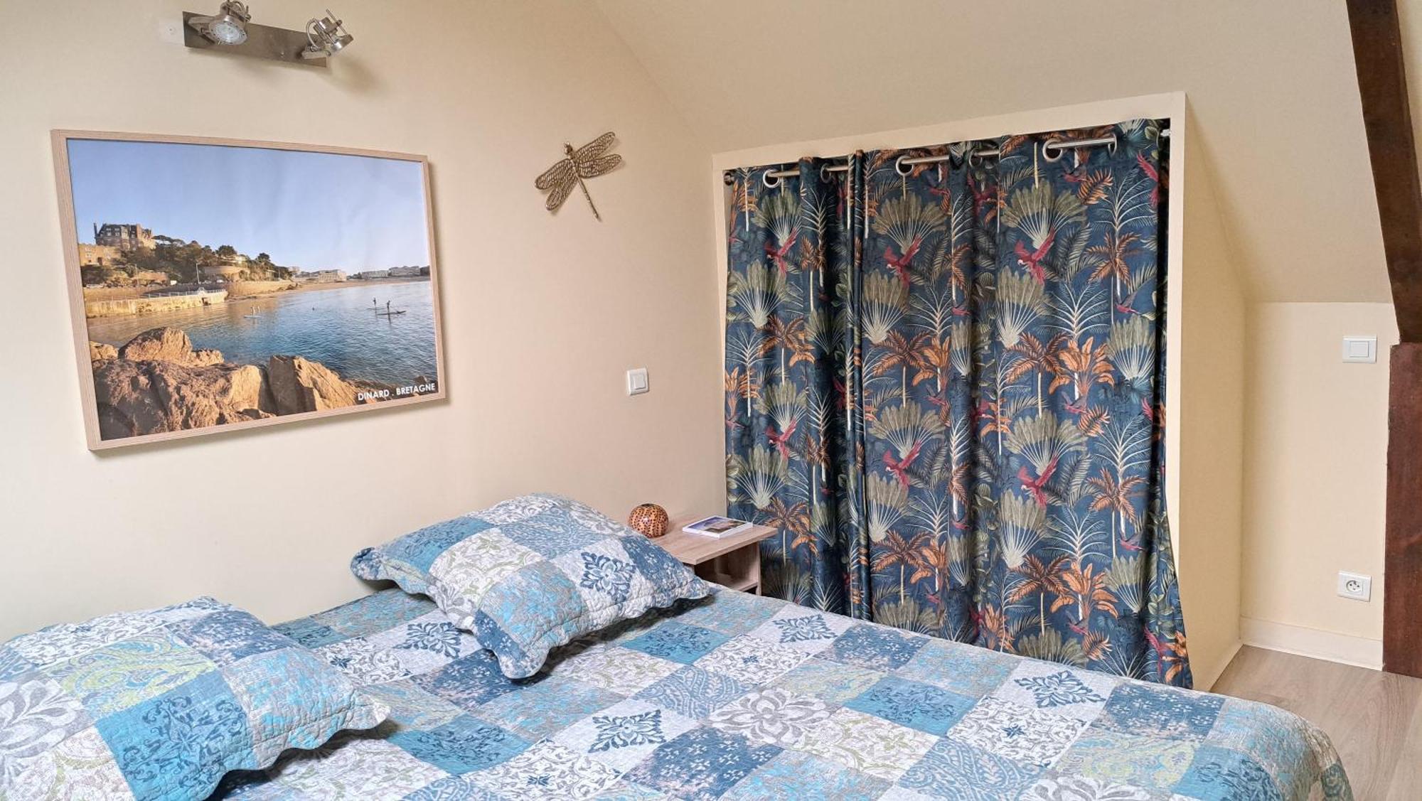 Clos De La Fontaine Dinard Kamer foto