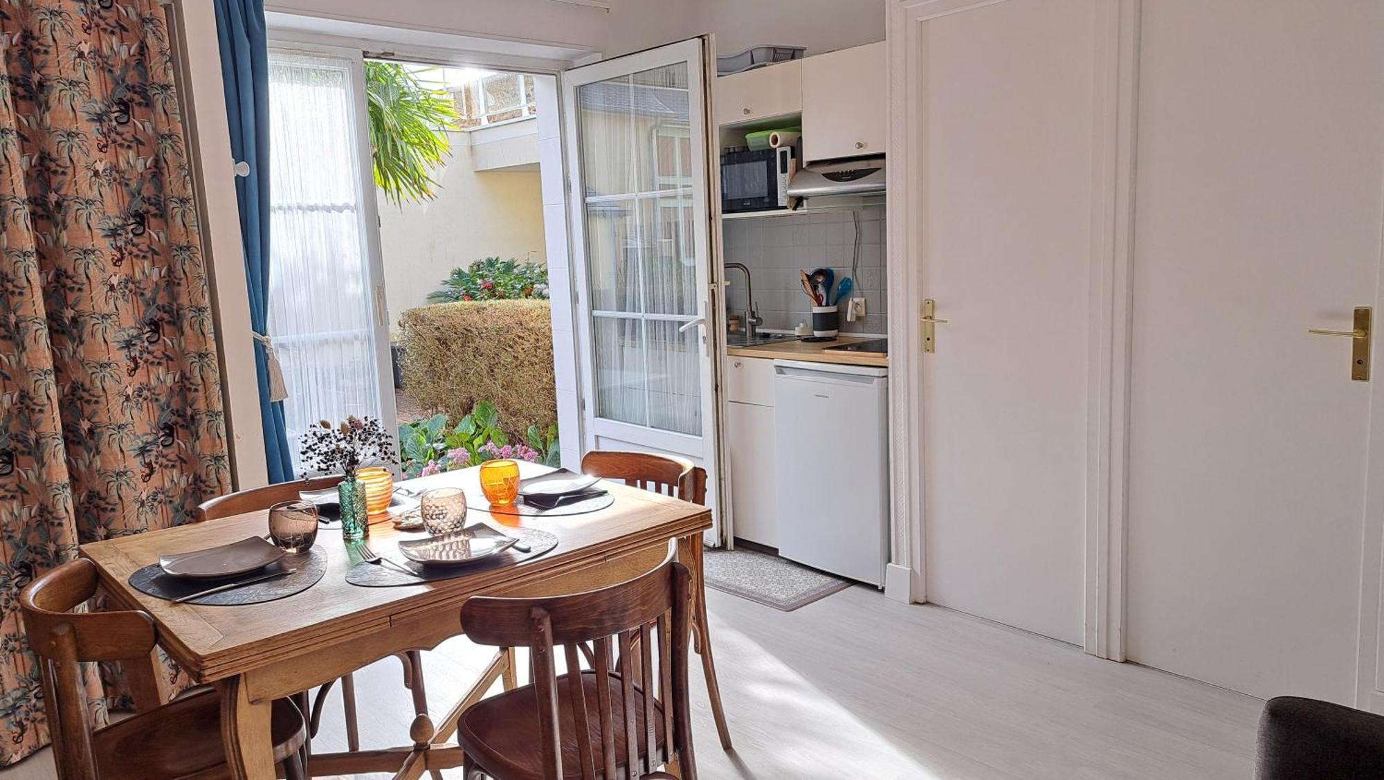 Clos De La Fontaine Dinard Kamer foto