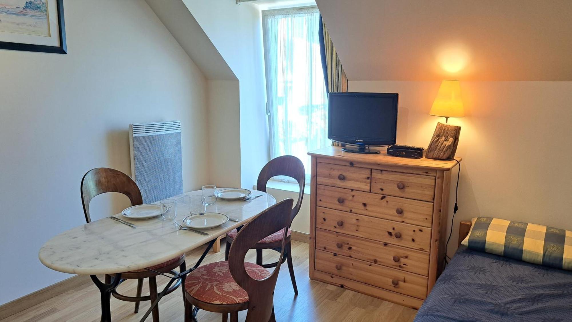 Clos De La Fontaine Dinard Kamer foto